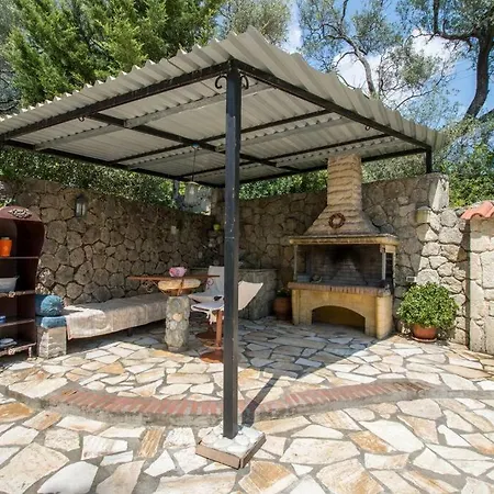 Aerino House Villa Dassia  Exterior photo
