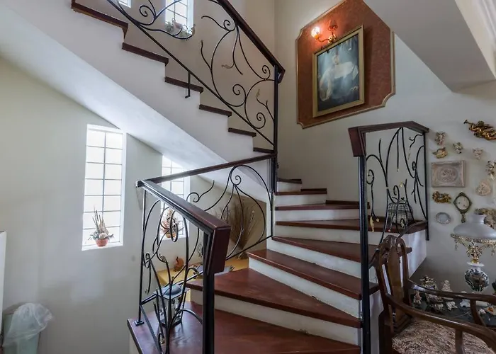 Aerino House