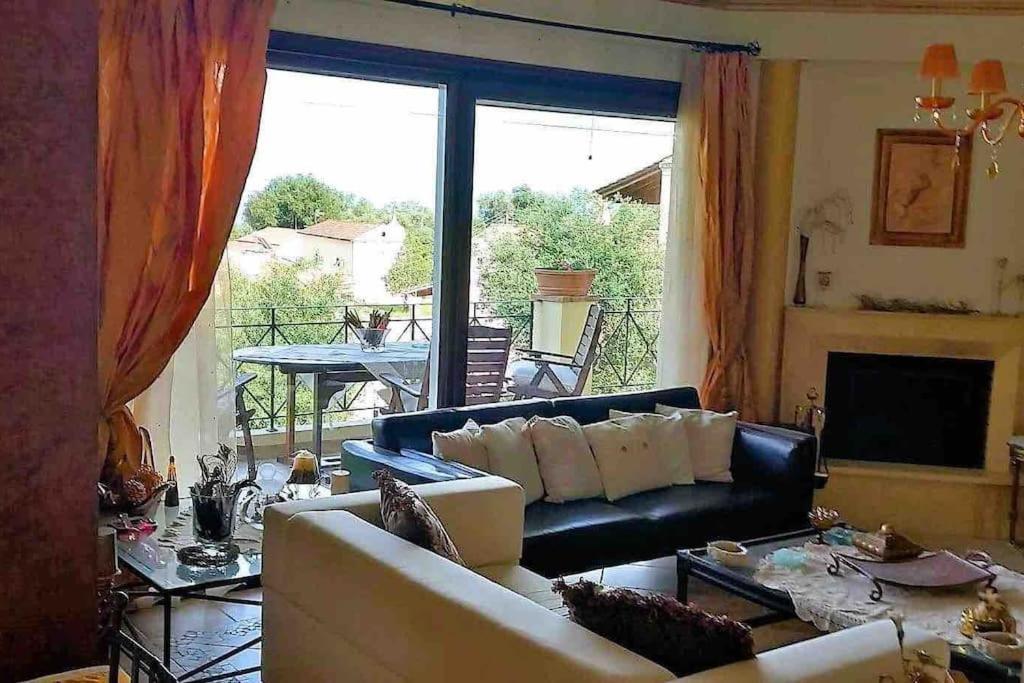 Holiday home Aerino House *