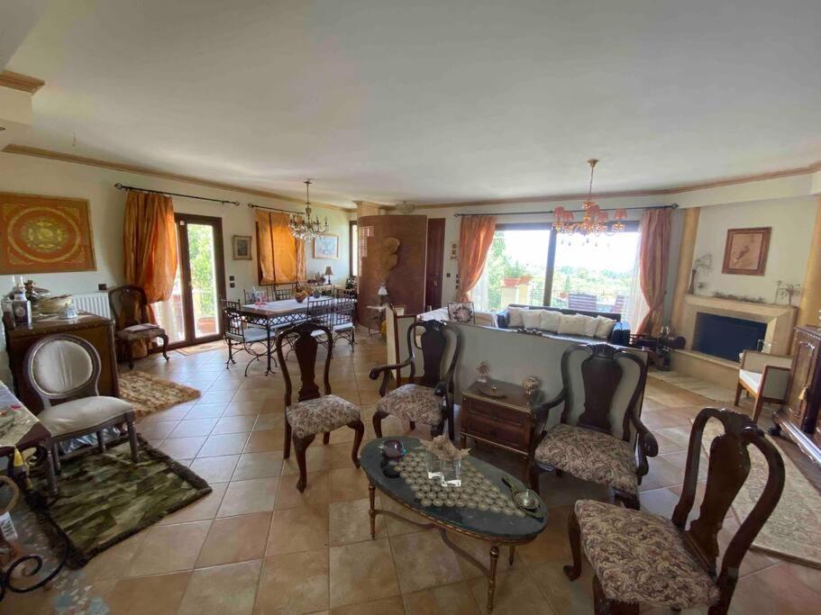 Holiday home Aerino House
